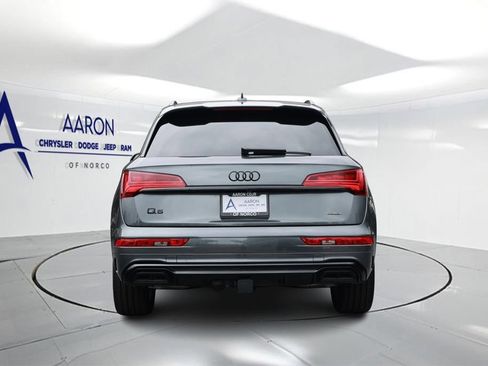 Used 2024 Audi Q5 e Prestige w/ Prestige Package AWD/4WD image 3