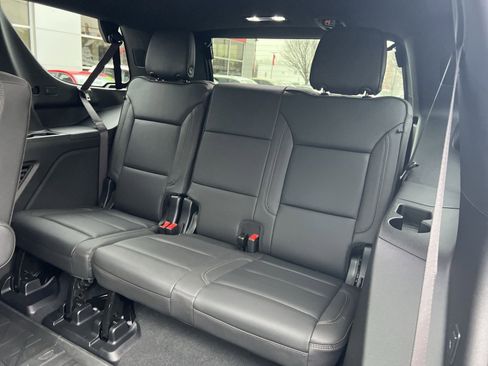 Used 2025 Chevrolet Tahoe High Country image 26