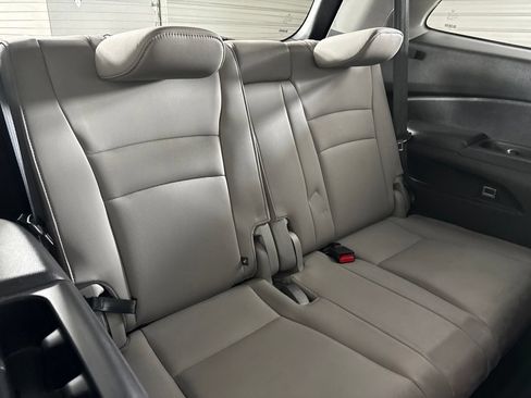 Used 2019 Honda Pilot EX-L image 29