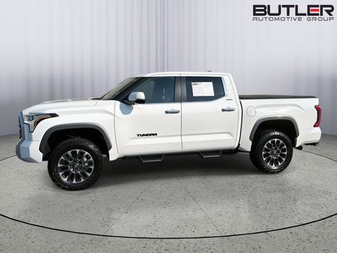 Used 2025 Toyota Tundra Limited AWD/4WD image 3