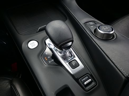 Used 2019 INFINITI QX50 Essential w/ Premium Heat Package image 23