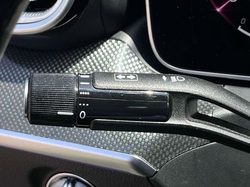 Used 2023 Mercedes-Benz C 300 4MATIC Sedan image 35