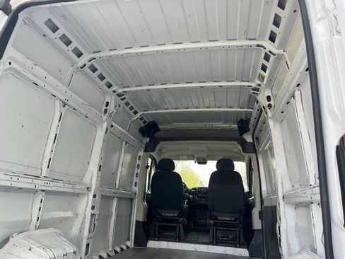 Used 2017 RAM ProMaster 1500 image 9