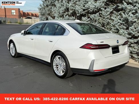 Used 2025 BMW 530i xDrive image 6
