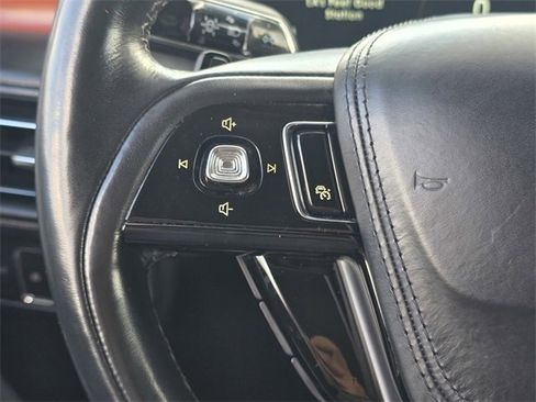 Used 2023 Lincoln Aviator Reserve w/ Equipment Group 201A image 27
