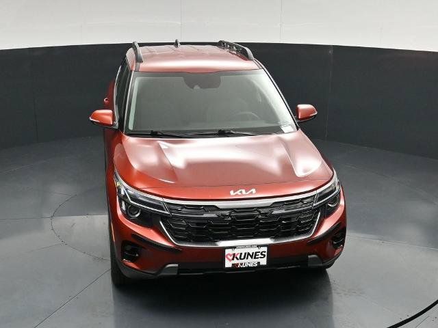 Used 2024 Kia Seltos X-Line AWD/4WD image 39
