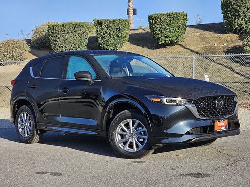 New 2025 MAZDA CX-5 AWD 2.5 S w/ Preferred Package image 3