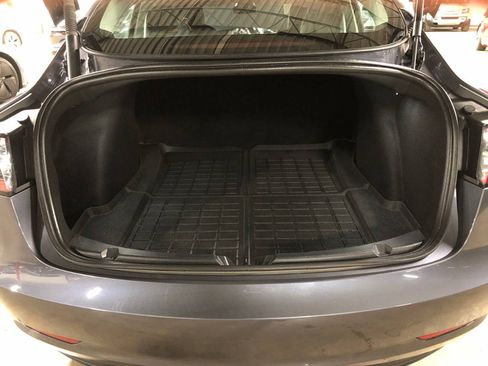 Used 2023 Tesla Model 3 Performance image 13