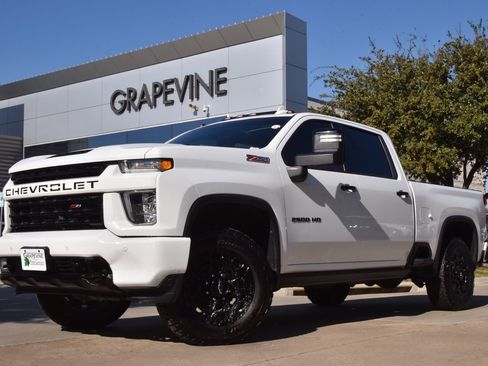 Used 2022 Chevrolet Silverado 2500 LTZ w/ LTZ Plus Package image 1