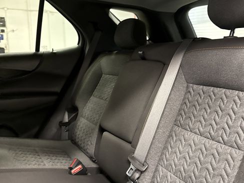 Used 2023 Chevrolet Equinox LT image 13