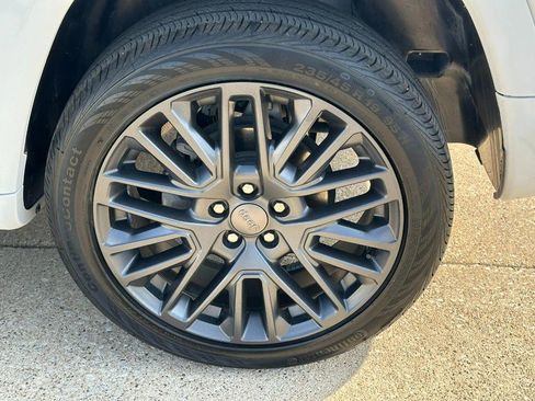 Used 2023 Jeep Compass High Altitude image 7