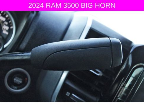 Used 2024 RAM 3500 Big Horn w/ Night Edition AWD/4WD image 23