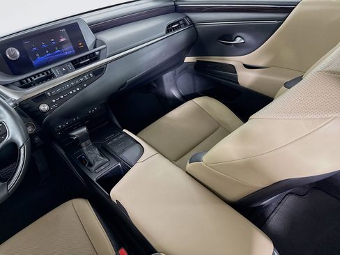 Used 2021 Lexus ES 350 w/ Premium Package image 28