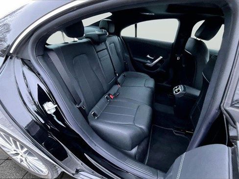 Used 2025 Mercedes-Benz CLA 250 4MATIC image 28