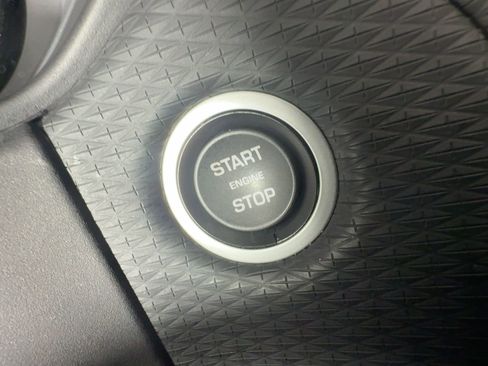 Used 2023 Land Rover Range Rover Velar S image 23