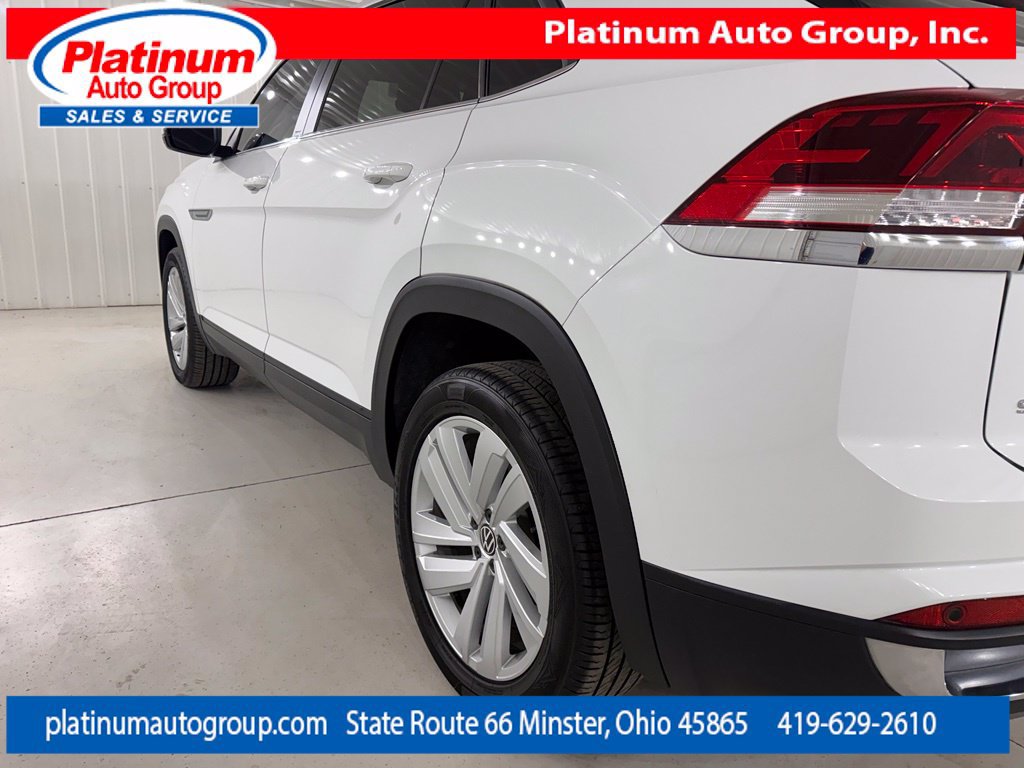 Used 2021 Volkswagen Atlas Cross Sport SE AWD/4WD image 45
