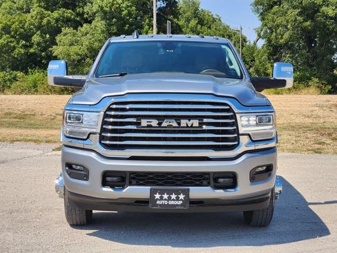 Used 2024 RAM 3500 Limited w/ Towing Technology Group AWD/4WD image 2
