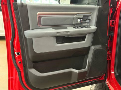 Used 2018 RAM 2500 Big Horn image 10