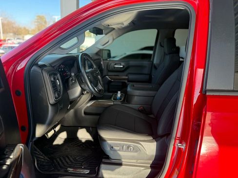 Used 2021 Chevrolet Silverado 1500 RST image 18