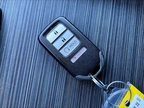 Used 2022 Honda Ridgeline RTL-E image 12