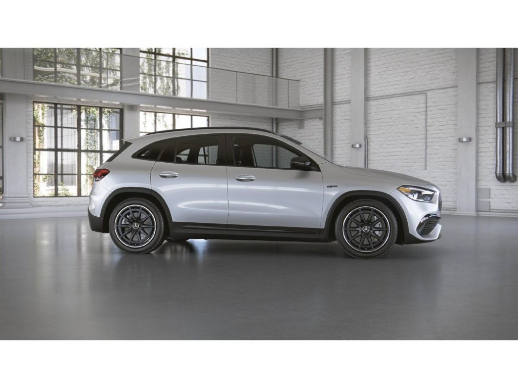 Certified 2022 Mercedes-Benz GLA 35 AMG 4MATIC image 16