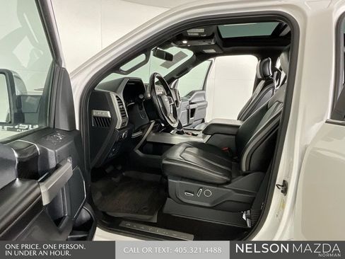 Used 2018 Ford F150 Platinum w/ Equipment Group 701A Luxury image 10