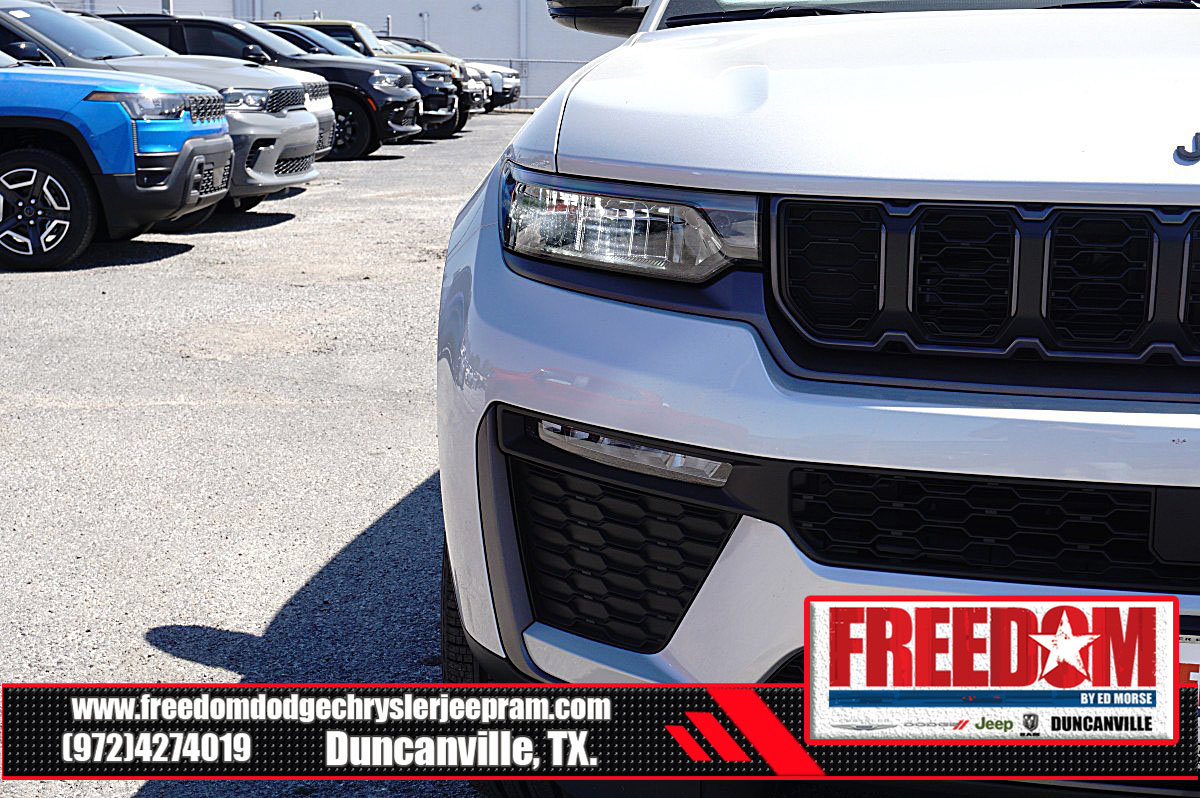 New 2026 Jeep Grand Cherokee Limited w/ Limited Altitude Package AWD/4WD image 42