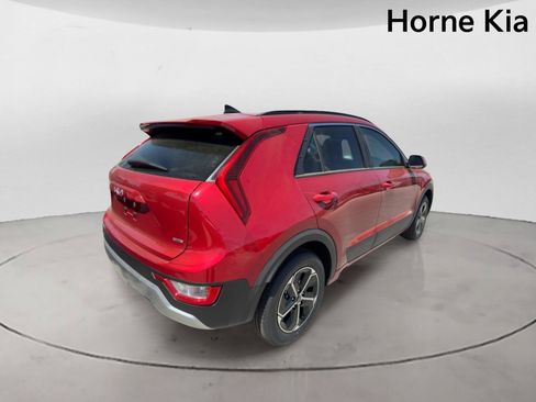 New 2026 Kia Niro LX FWD image 4