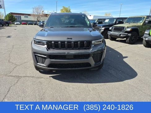 New 2026 Jeep Grand Cherokee Altitude image 2