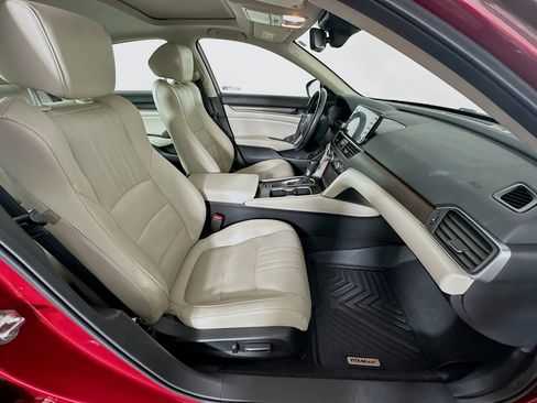 Used 2018 Honda Accord EX-L image 32
