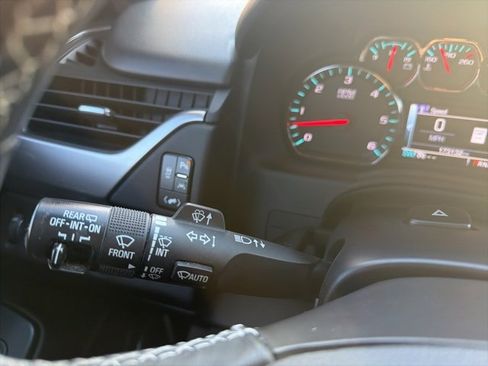 Used 2017 Chevrolet Tahoe LT image 21