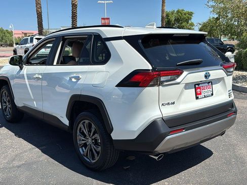 Used 2022 Toyota RAV4 Limited w/ Limited Grade Weather Package AWD/4WD image 6