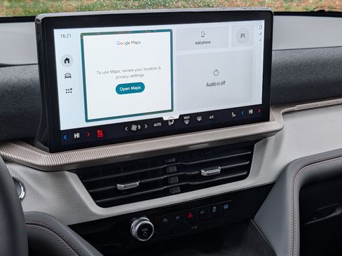 New 2026 Ford Explorer Active w/ Active Comfort Package image 15