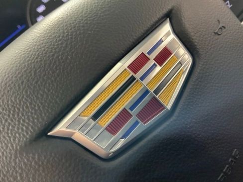 Certified 2024 Cadillac XT6 Sport w/ Technology Package image 36