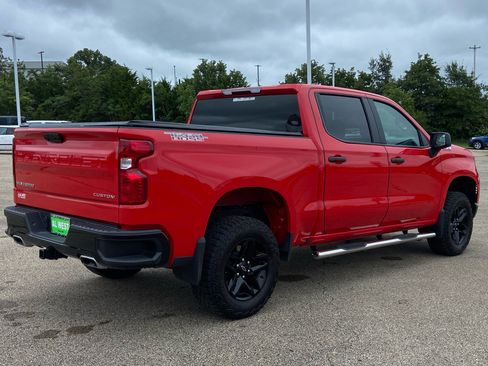 Used 2025 Chevrolet Silverado 1500 Custom Trail Boss AWD/4WD image 3
