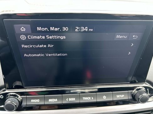 Certified 2023 Kia Forte LXS w/ LXS Technology Package image 24