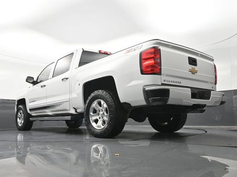 Used 2018 Chevrolet Silverado 1500 LT w/ All Star Edition AWD/4WD image 27