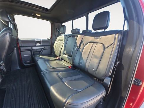 Used 2022 Ford F250 Platinum image 13