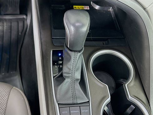 Used 2023 Toyota Camry XLE w/ Navigation Package image 25