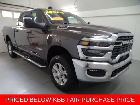 Certified 2026 RAM 2500 Big Horn AWD/4WD image 1