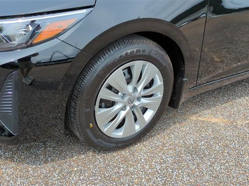 New 2025 Nissan Sentra S image 9