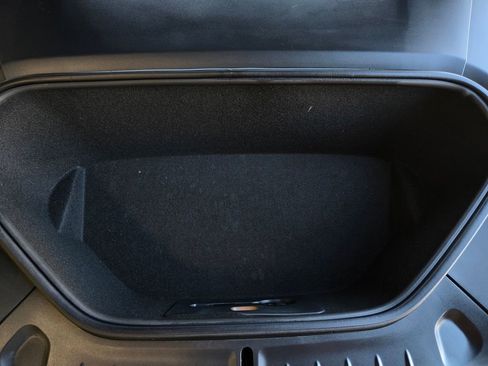 Used 2023 Tesla Model S image 26