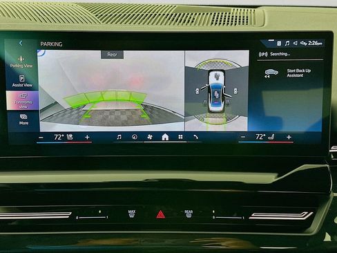 Used 2025 BMW 530i w/ M Sport Package image 14