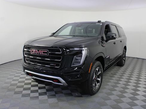 New 2026 GMC Yukon XL AT4 Ultimate AWD/4WD image 30