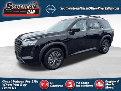 New 2026 Nissan Pathfinder SV