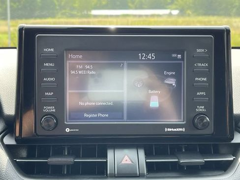 Certified 2022 Toyota RAV4 LE AWD/4WD image 17