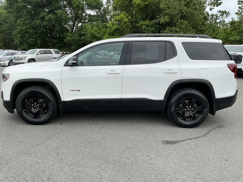 Used 2023 GMC Acadia AT4 w/ Technology Package AWD/4WD image 6