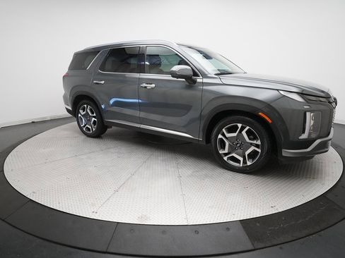 Used 2024 Hyundai Palisade Limited image 13