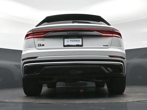 Used 2023 Audi Q8 Prestige AWD/4WD image 27