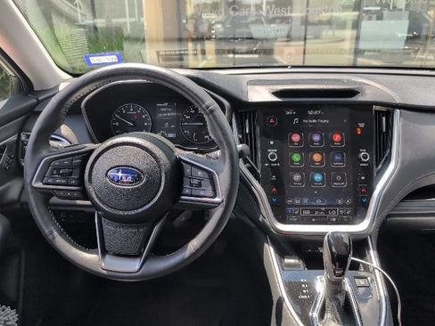 Used 2025 Subaru Outback Touring AWD/4WD image 9